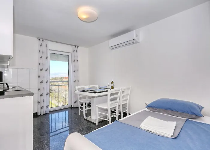 Irena Zaton (Zadar)